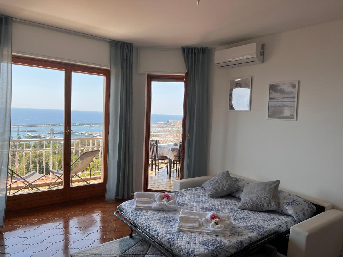 Special Vista Mare E Parcheggio Privato * San Remo